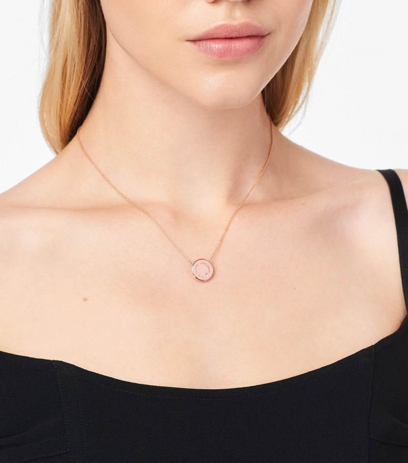 Marc Jacobs | The Medallion Pendant - Sand/Rose Gold